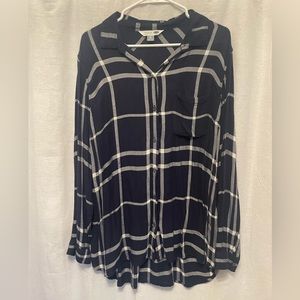 Blue Plaid button down💙